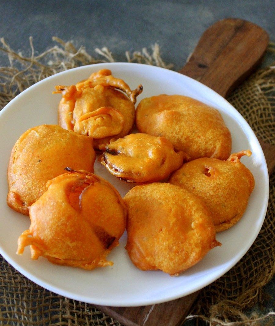 Batata Bhaji Recipe | Shallow-Fried Potato Fritters in Groundnut Oil